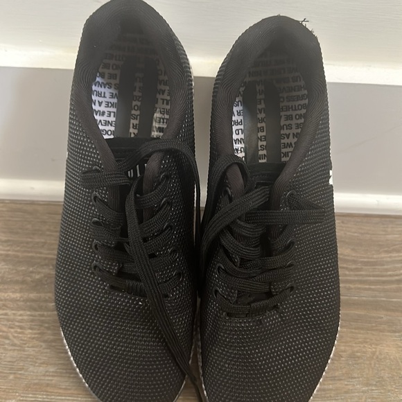 LIMITED EDITION#IAMNOBULL TRAINERS - Picture 4 of 6